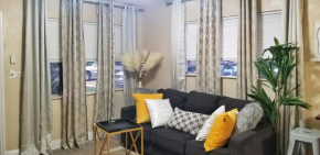 Very Glam Apartment 5 Miles From Hard Rock
